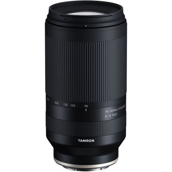 Lente Tamron 70-300mm f/4.5-6.3 Di III RXD para Sony